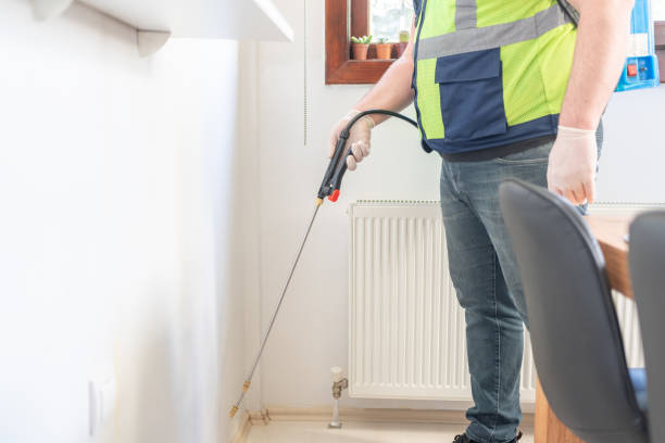 Best Residential Pest Control  in Lake Leann, MI